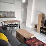 Eva Apartment Golem